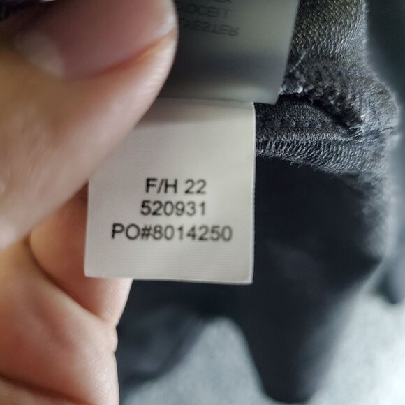 Title Nine Top Womens Size Small Gray Pullover Sweatshirt Athletic Hoodie - Picture 4 of 9